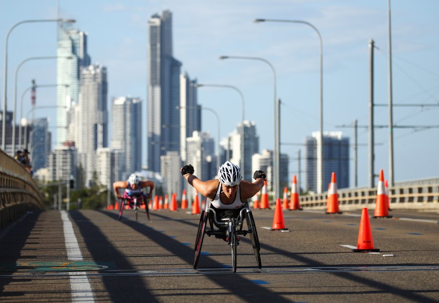 Women's paratriathlon
