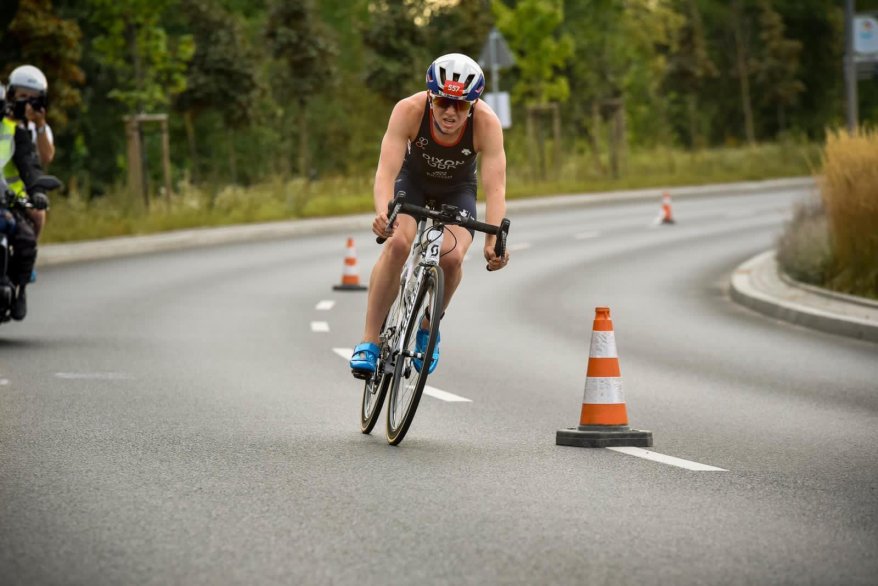 Triathlete becomes latest Sir John Hanson Scholar