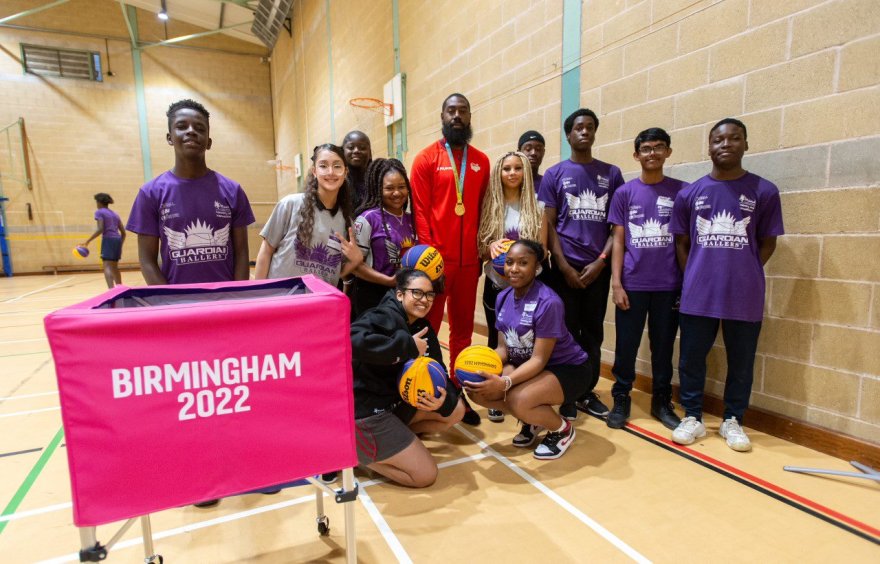 Hundreds of West Midlands groups receive sports equipment from Birmingham 2022