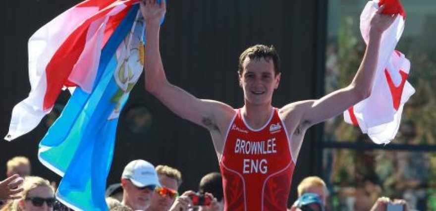 Alistair Brownlee wins in Leeds homecoming