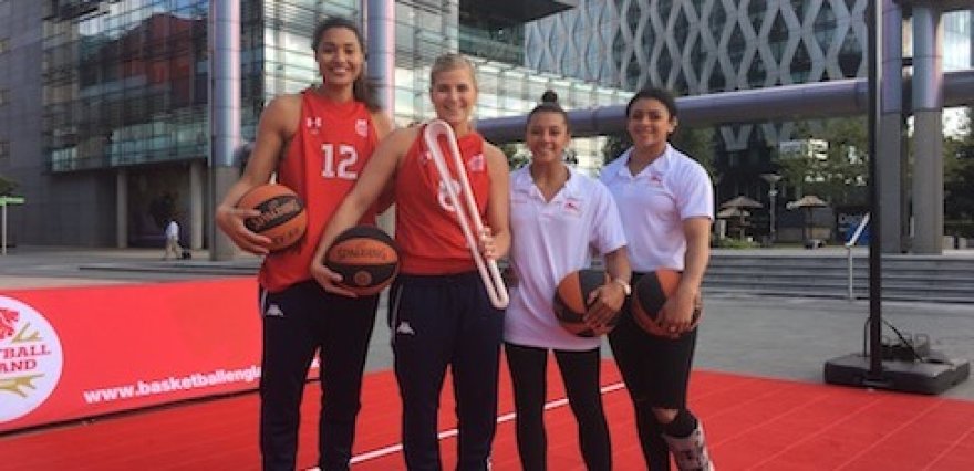 Manchester welcomes Queen’s Baton with pride 