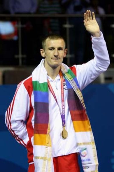 Boxing: Stalker lifts his own World Cup